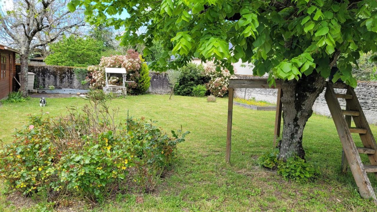 Studio Les Tilleuls Amboise Luaran gambar